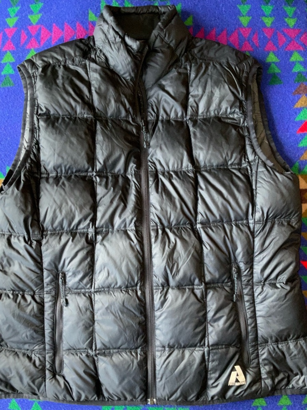 Eddie Bauer-First Ascend EB 800-Micro Down Vest-Black Packable-Size (L)